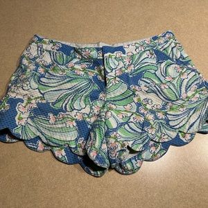 Lilly Pulitzer- The Buttercup Short Size 12